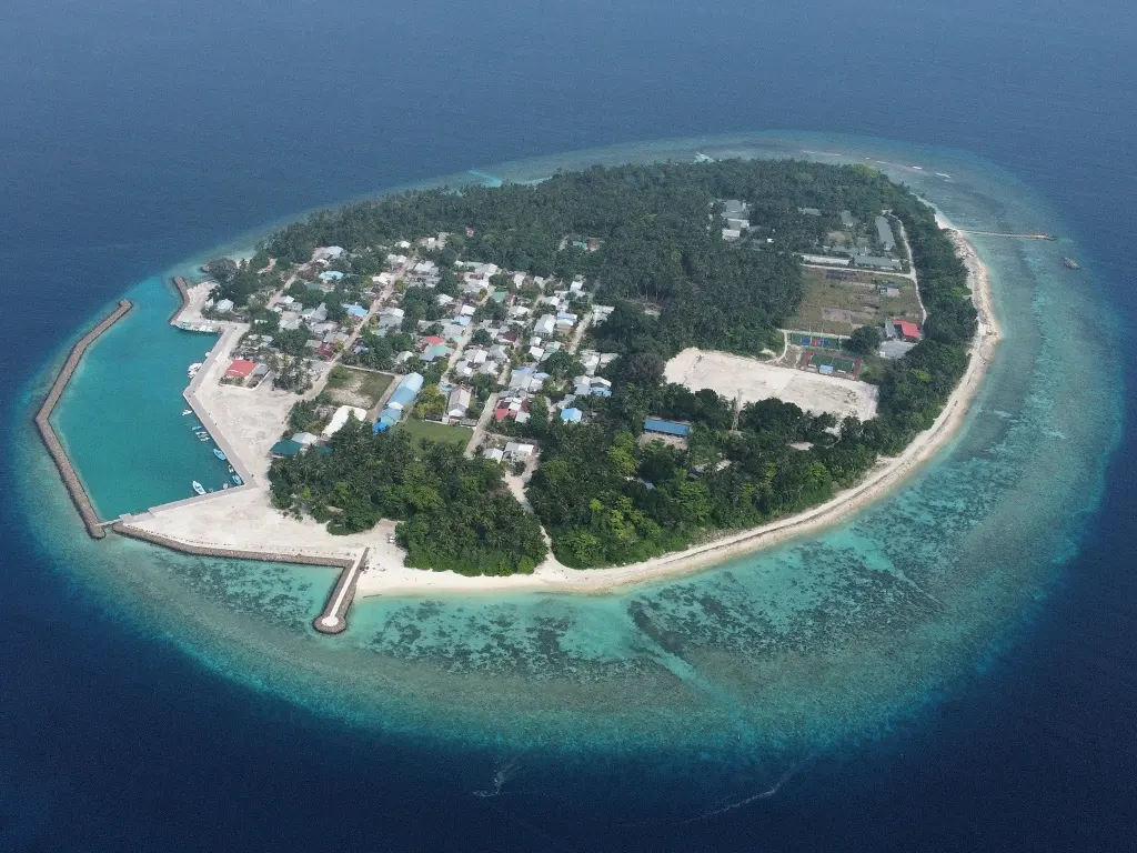 kihaadhoo arial view